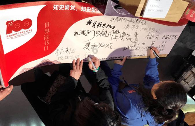 全新纯电动Macan海外售价曝光